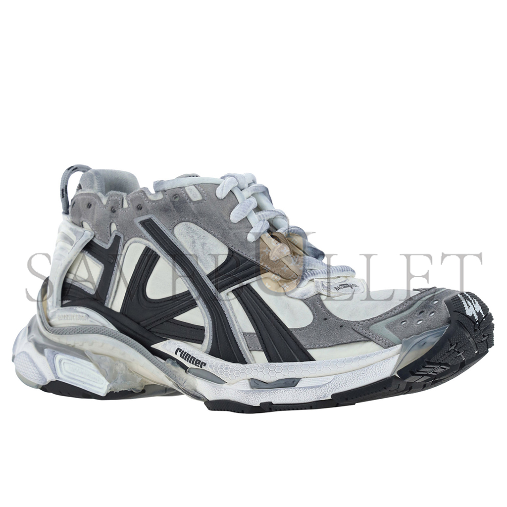 BALENCIAGA RUNNER SNEAKER WORN OUT GREY WHITE BLACK 772774W3RNY9012