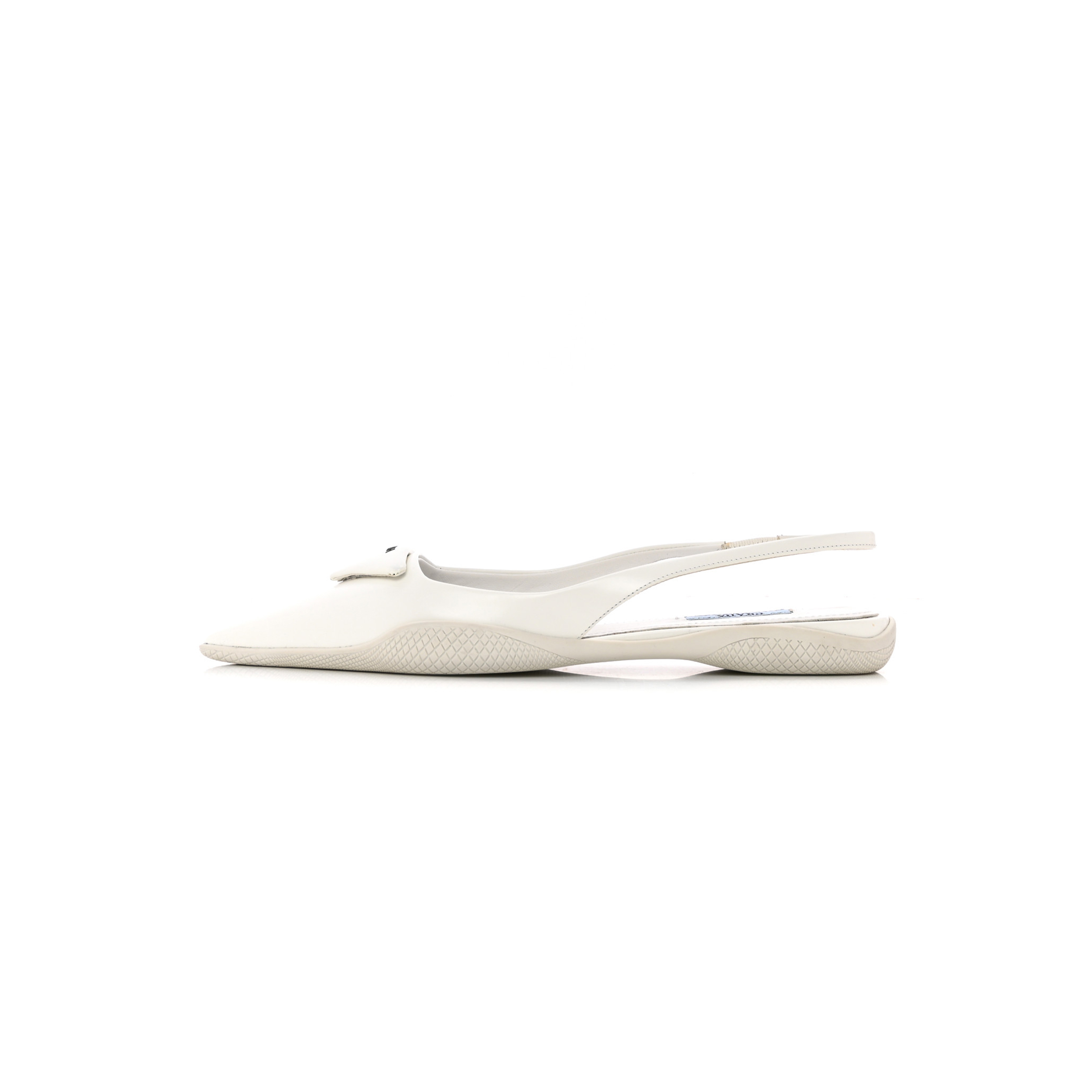 PRADA SPAZZOLATO TRIANGLE LOGO POINTED TOE SLINGBACK FLATS 37 WHITE PRADA SPAZZOLATO TRIANGLE LOGO POINTED TOE SLINGBACK FLATS 37 WHITE